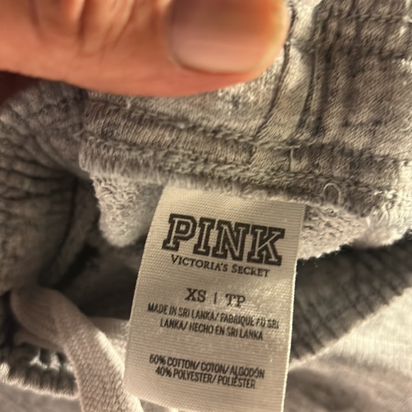 Champion - Picture 3 of 4